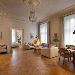 Luxe Appartement met Twee Slaapkamers